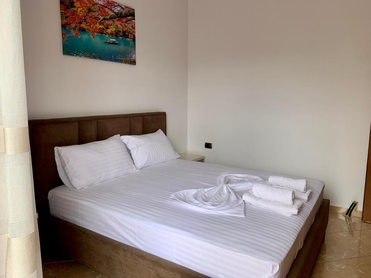 Bardhi Apts Саранде Екстериор снимка