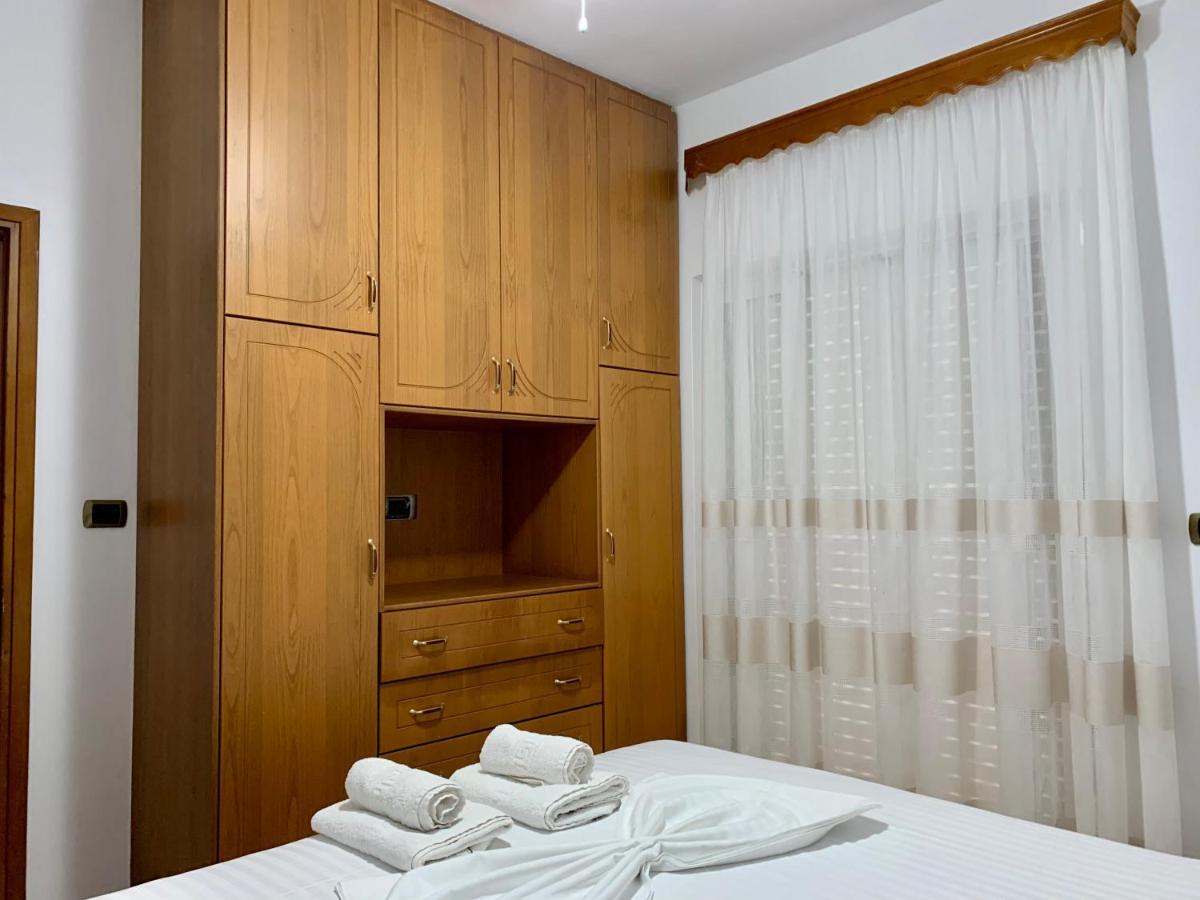 Bardhi Apts Саранде Екстериор снимка