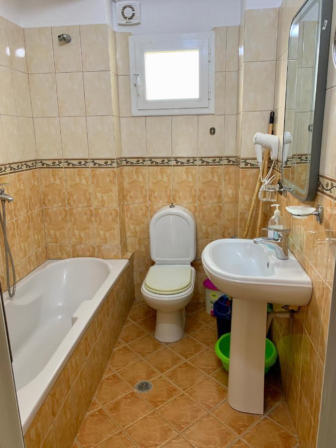 Bardhi Apts Саранде Екстериор снимка