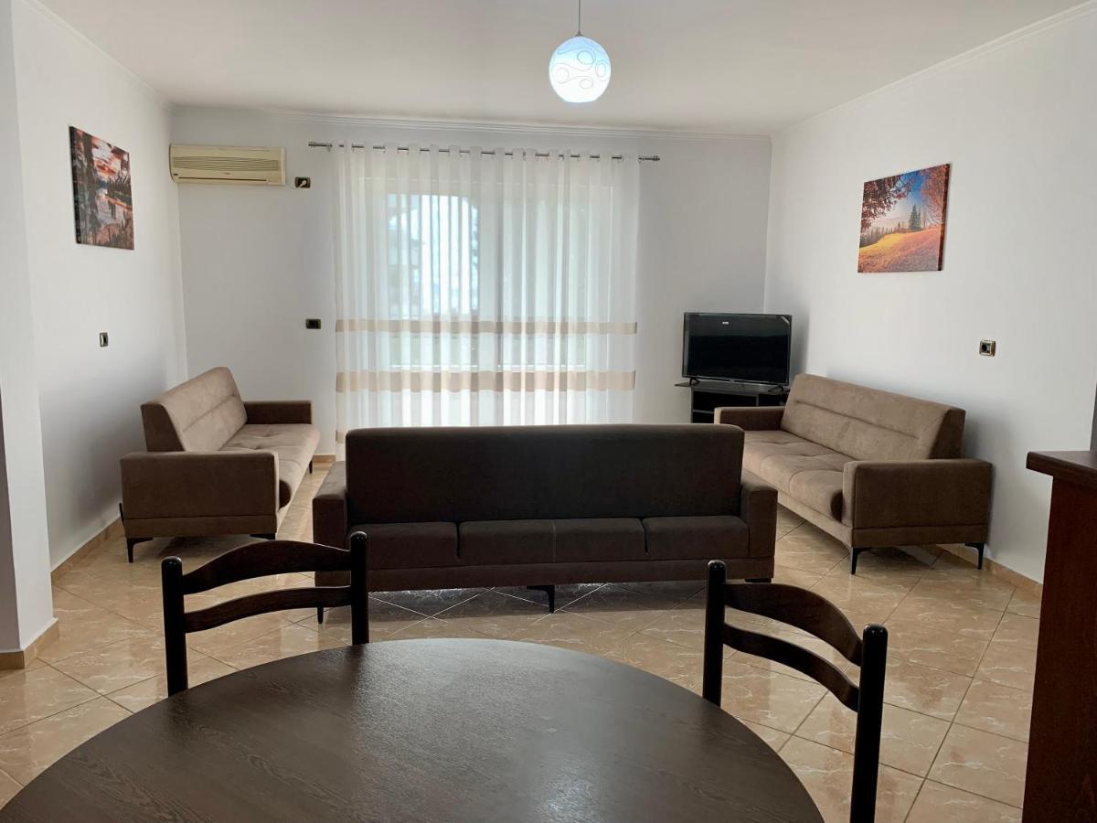 Bardhi Apts Саранде Екстериор снимка