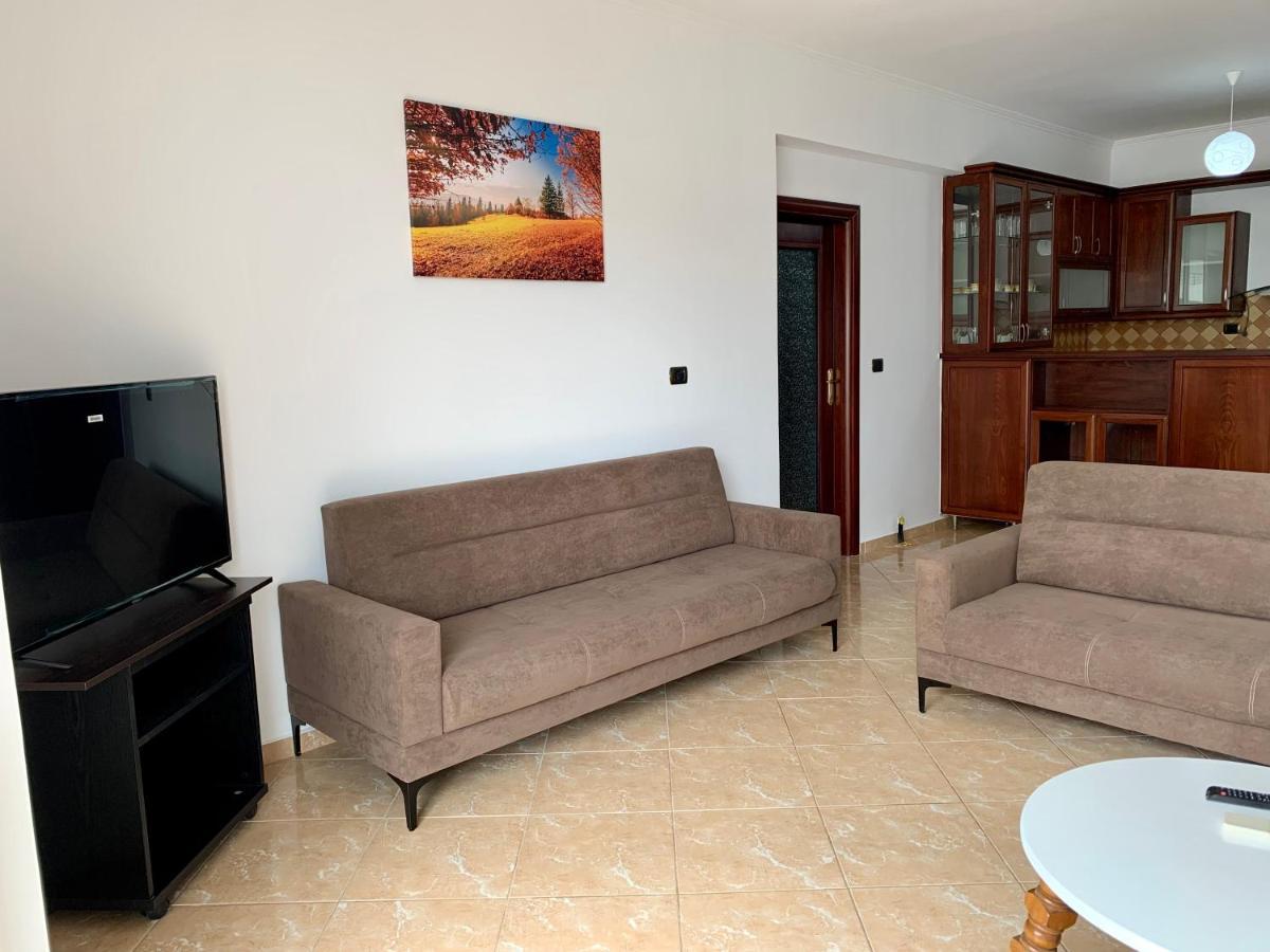 Bardhi Apts Саранде Екстериор снимка