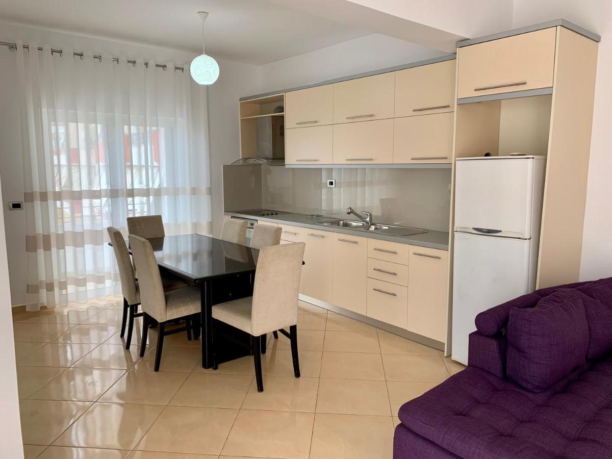 Bardhi Apts Саранде Екстериор снимка