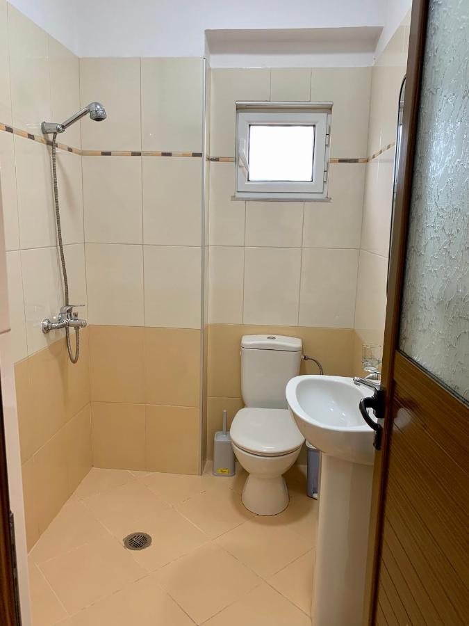 Bardhi Apts Саранде Екстериор снимка