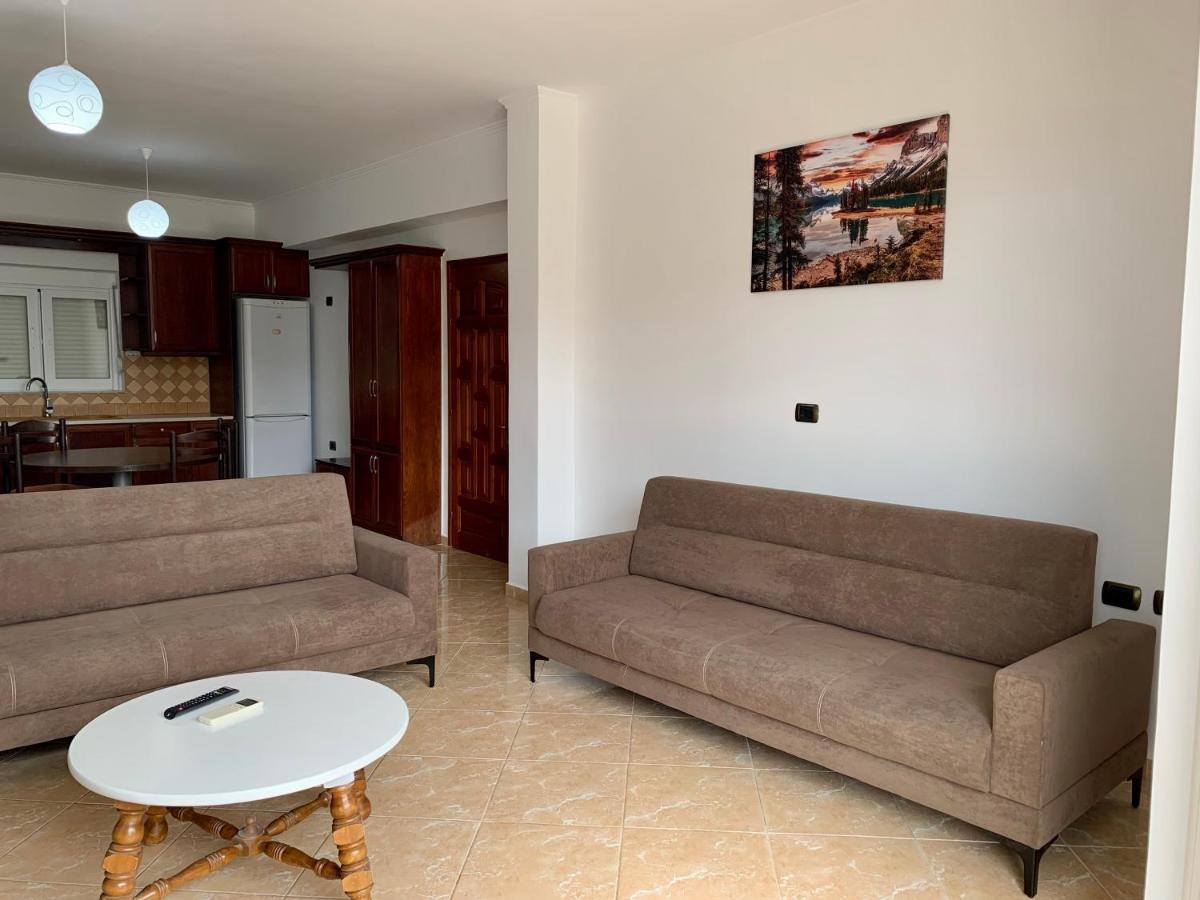 Bardhi Apts Саранде Екстериор снимка