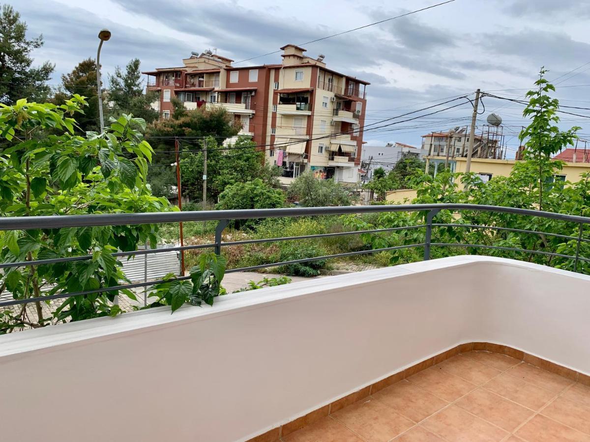 Bardhi Apts Саранде Екстериор снимка